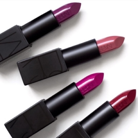 NARS AUDACIOUS LIPSTICK 🖤 STEFANIA - Picture 8 of 8